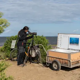 Accueil naturaliste sur le sentier du littoral à la Pointe du Teich