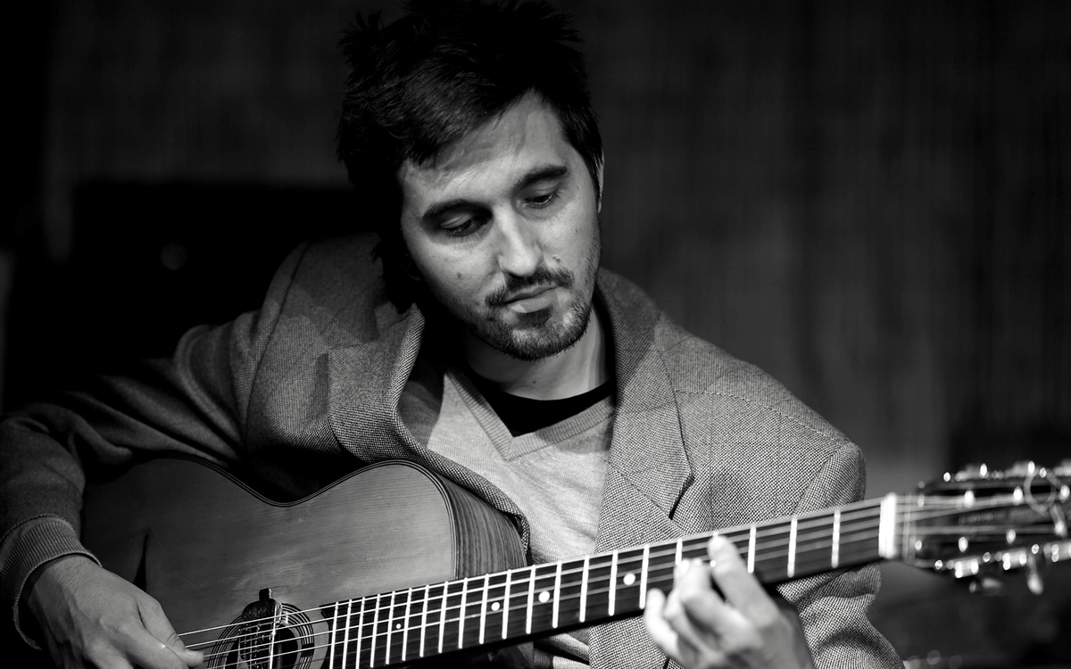 Adrien Tarraga trio « Django afternoon » au 38Riv Jazz Club