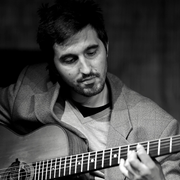 Adrien Tarraga trio « Django afternoon » au 38Riv Jazz Club