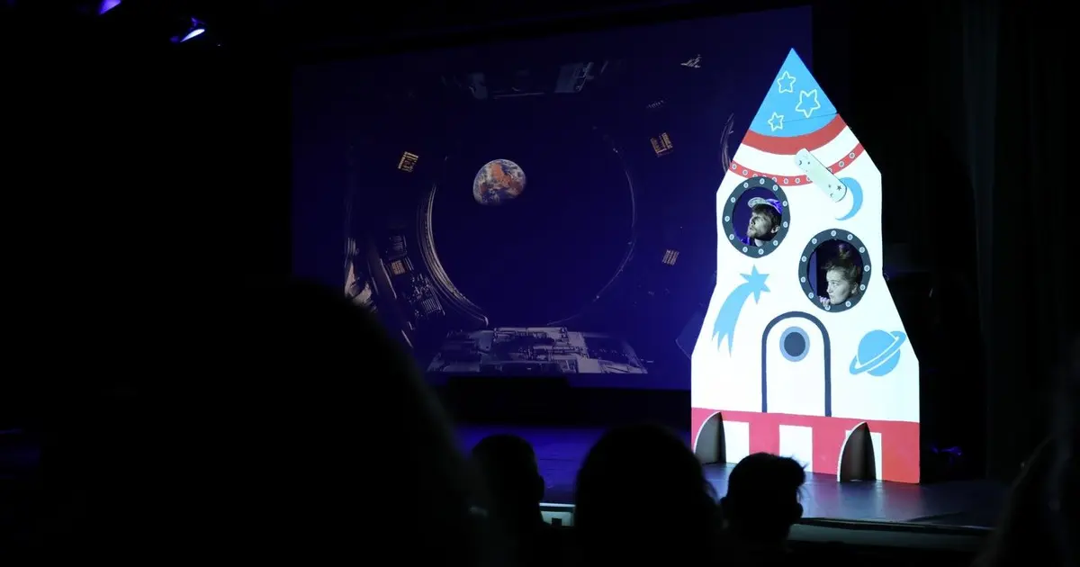 Show scientifique: Un voyage sur la Lune