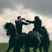 Agora Pôle National Cirque - Entre chiens et loups / Théâtre du Centaure