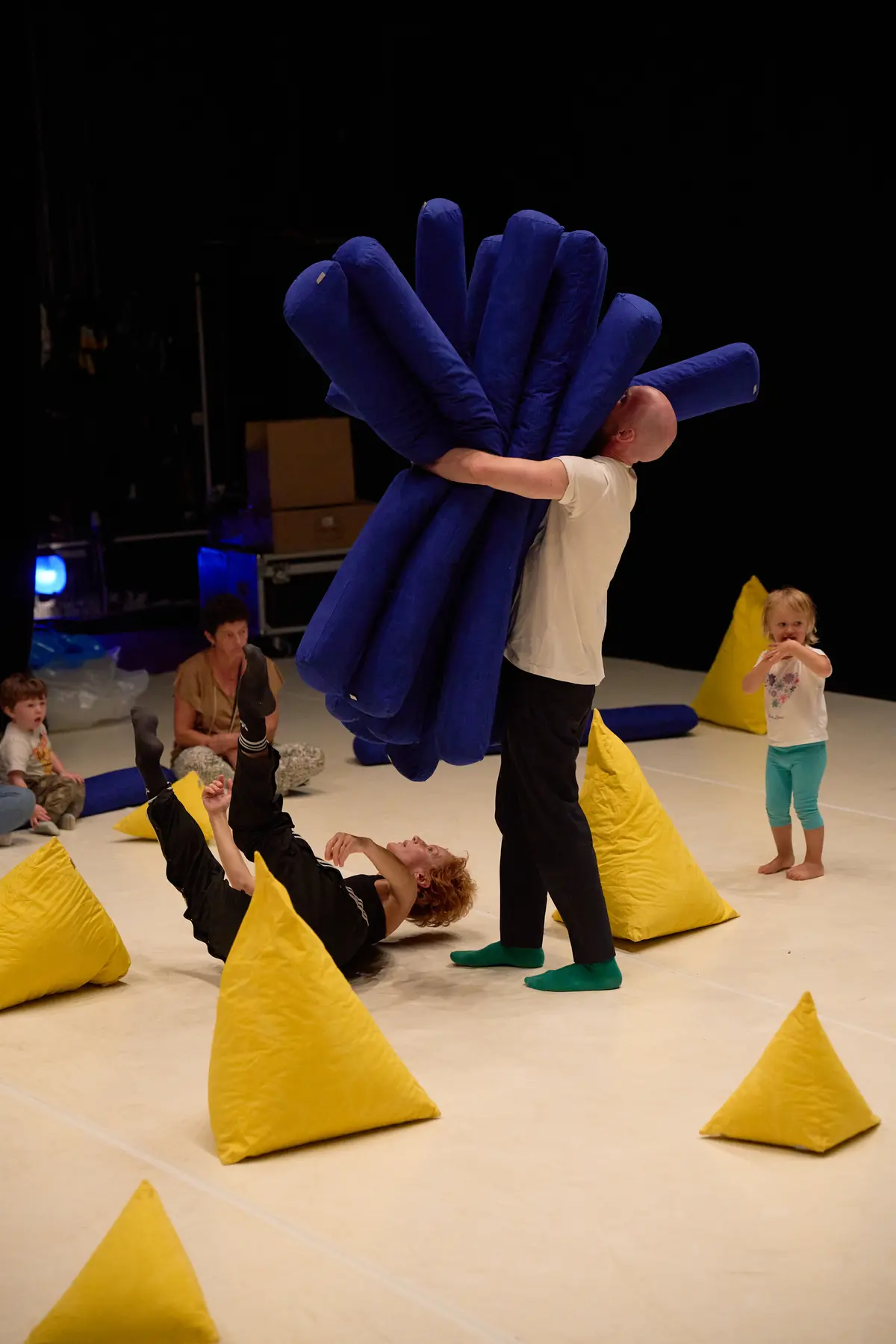 Agora Pôle National Cirque - Les Zéboulis / Collectif a.a.O