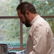 Le chef Alexandre Ziane prend les rênes du restaurant Lassey au Château Sainte-Sabine