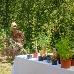 Allées ouvertes au Jardin Bourian