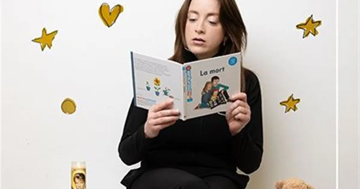 Allison Chassagne dans Les tutos du deuil