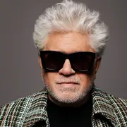 Almodóvar à l’honneur : Une rétrospective monumentale débarque à Paris en avril
