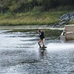 Tester le wakeboard À l'Oxylane Village