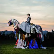 Amazones ! Cavalières et icônes de mode.