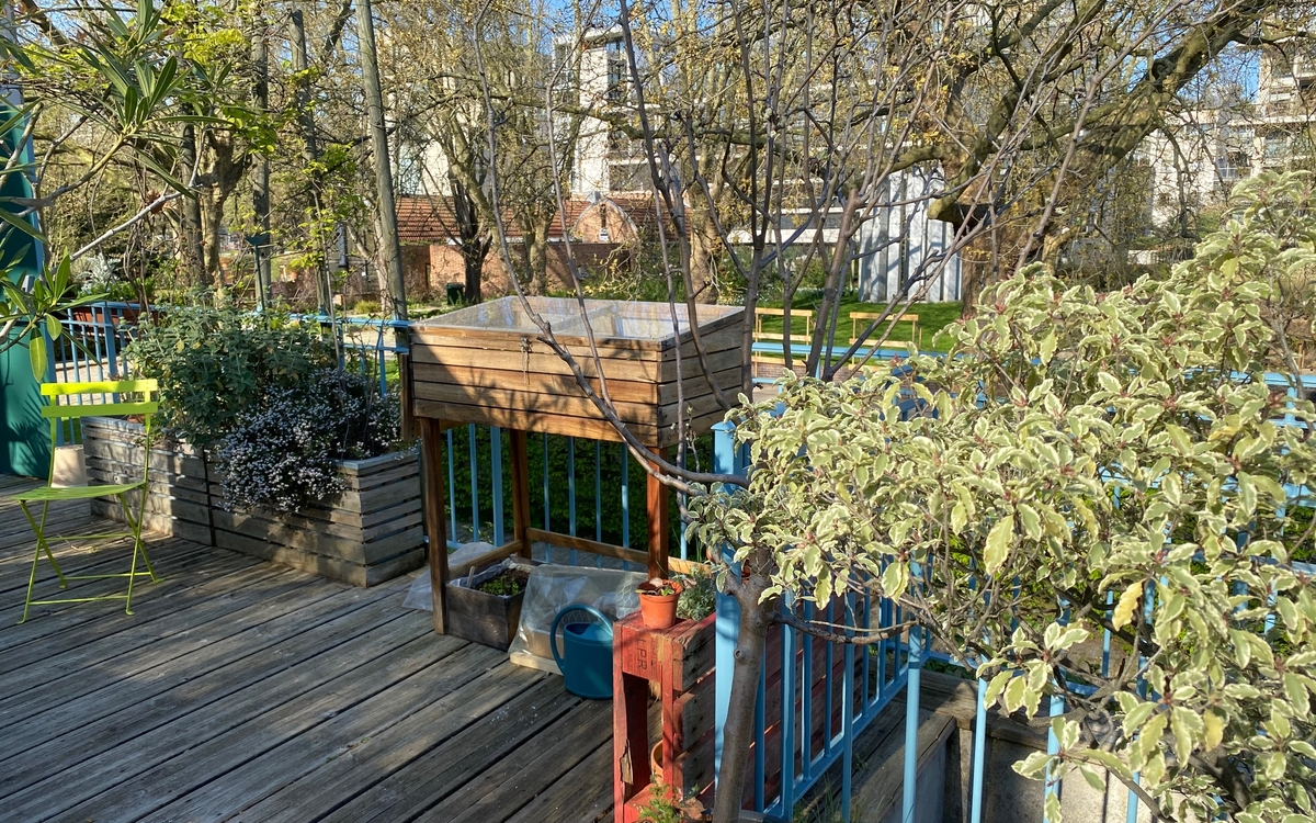 Terrasse de la Maison du Jardinage et du Compostage