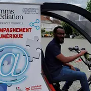 Amilly - Rencontre : Le triporteur du PIMMS