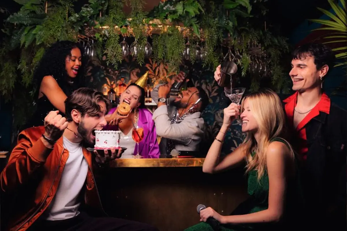 Anniversaire karaoké pour enfants et ados avec BAM Karaoke Box à Paris et Bordeaux