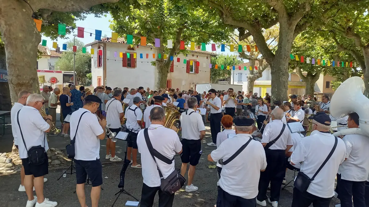 Apéritif banda