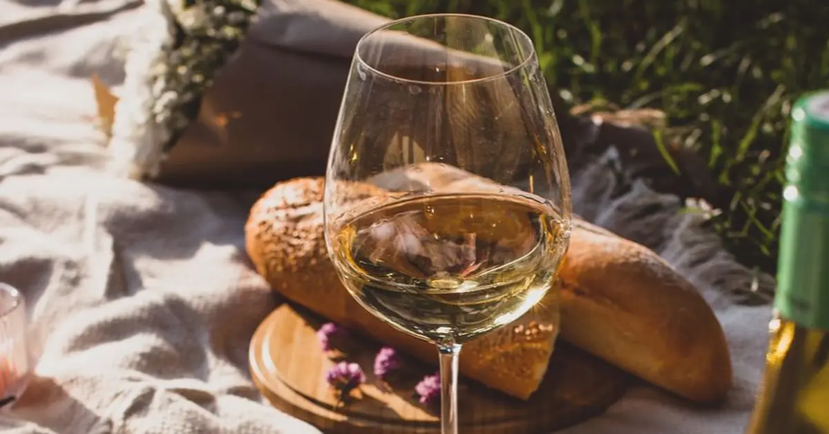Ap&eacute;ro gourmand & pique-nique chez les vignerons : votre rendez-vous annuel dans le vignoble alsacien