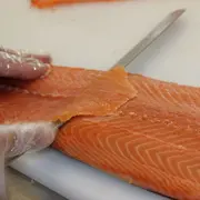 Apprenez à trancher le saumon fumé