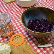 Apprenez les bases de la lactofermentation