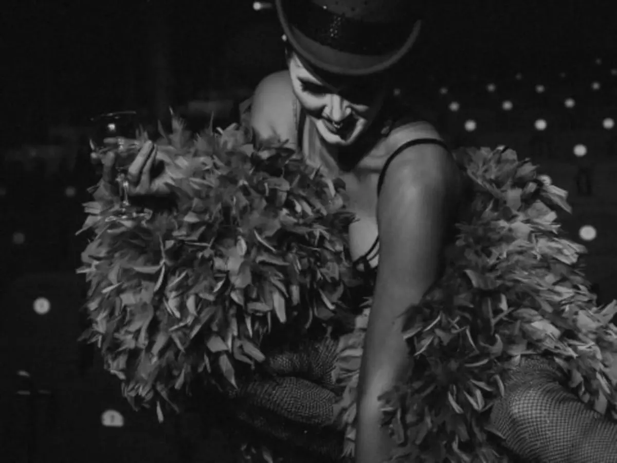 Apprenez une chorégraphie Cabaret 100% féminin à Paris