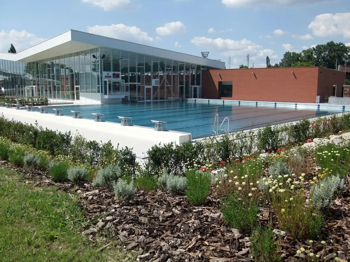 Après plus de 3 mois de fermeture, cette grande piscine de Strasbourg rouvre enfin aujourd’hui