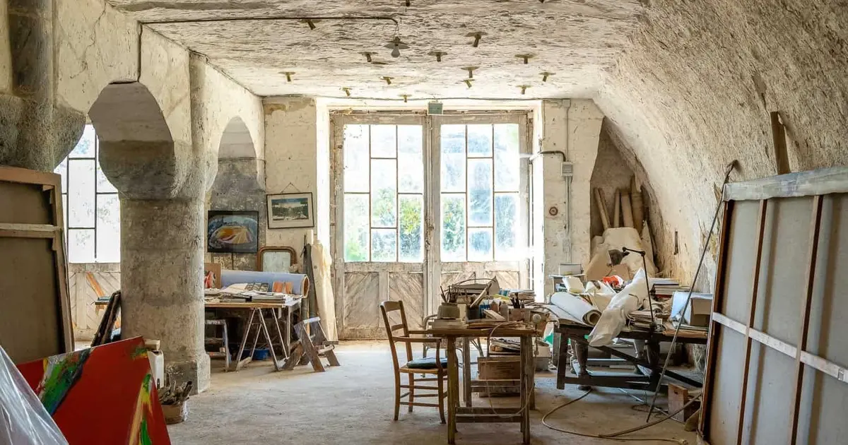 L'atelier d'Olivier Debré - Artiste Peinture de l’abstraction lyrique