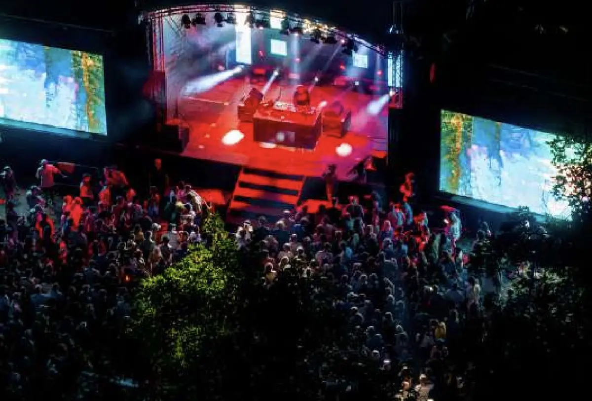 Arc'teryx Alpine Academy à Chamonix-Mont-Blanc : ateliers alpinisme, escalade et trail running