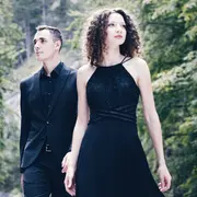 Arcades Musiques | Concert du duo de piano à 4 mains Kalabova - Gugg