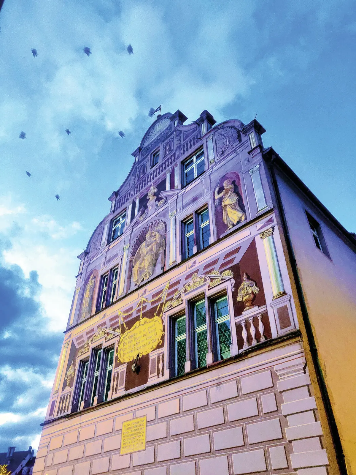 Une façade en trompe-l'oeil