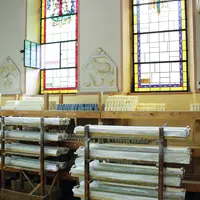 Les barres de savons sèchent dans leurs moules DR