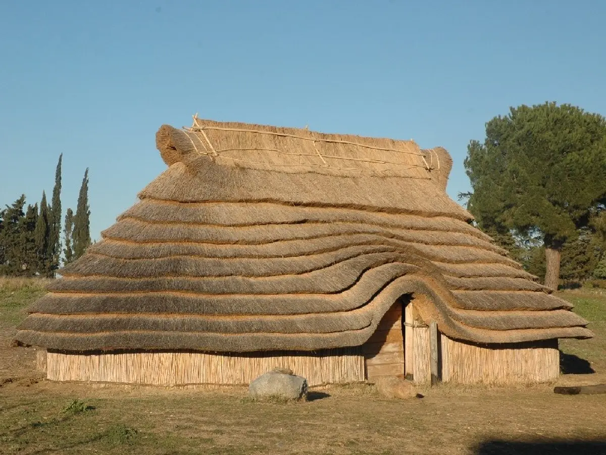 Arkéo/mômes – Arkéo/jeunes :  Parures Et Objets Précieux à L’âge Du Fer