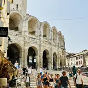 Arles 2000 ans d'histoire
