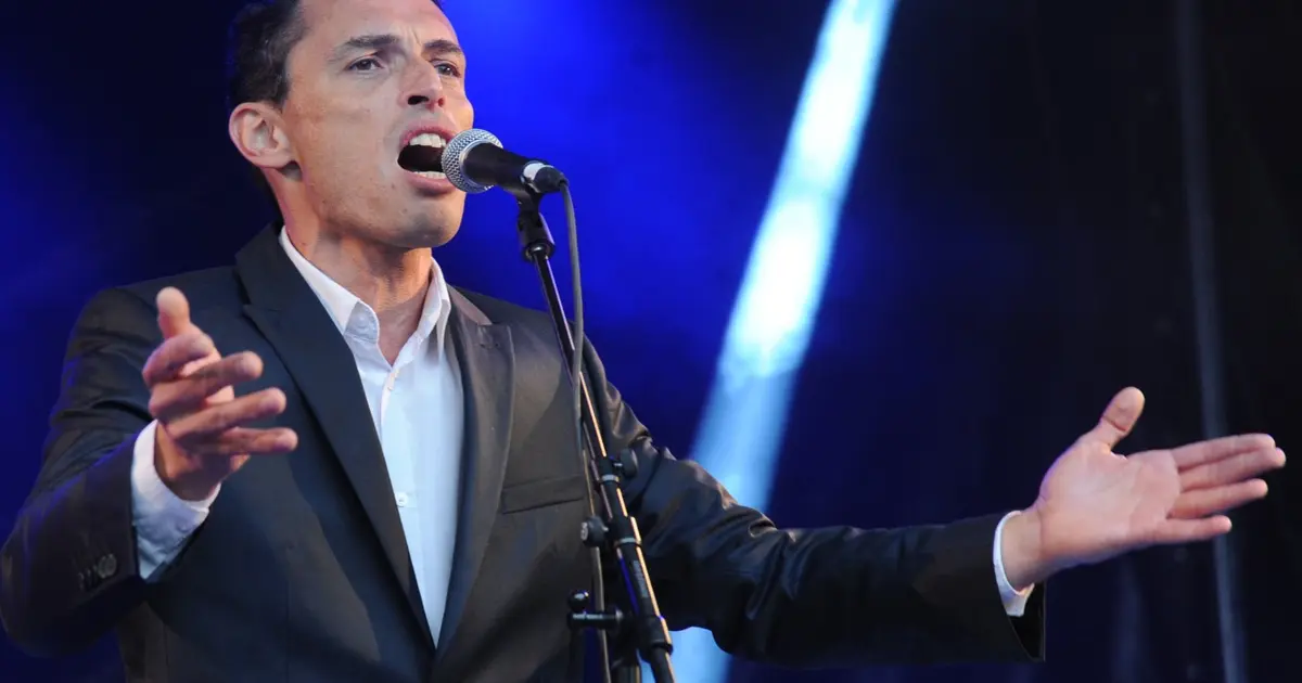 Arnaud Askoy chante Brel