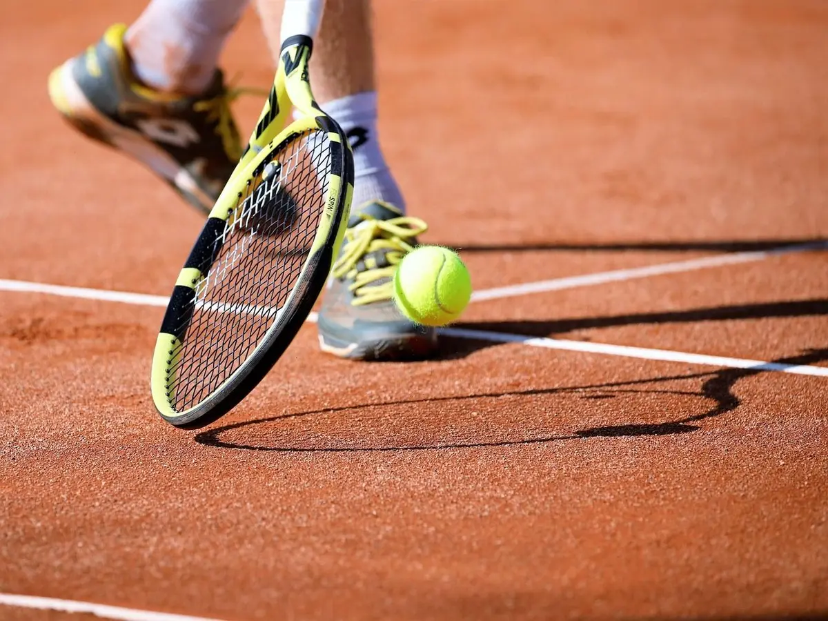 Arthur Fils forfait à Roland-Garros : le numéro 1 français absent du tournoi parisien