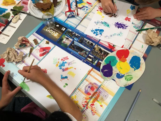 Atelier #5 L'art est un jeu d'enfant - Un attrape-soleil fruité