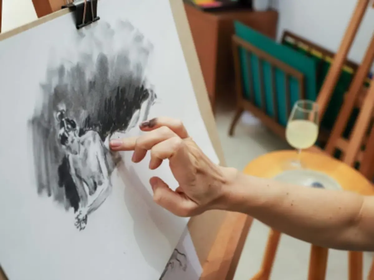 Atelier apéro-dessin modèle vivant à Paris 10ème