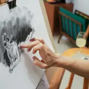 Atelier apéro-dessin modèle vivant à Paris 10ème