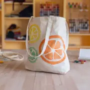 Atelier aquarelle & broderie sur un tote bag à Mérignac (33)