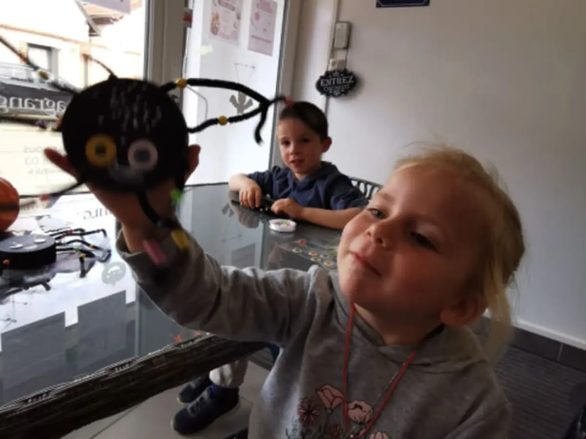 Atelier artistique cr&eacute;atif &agrave; Chartes (28)