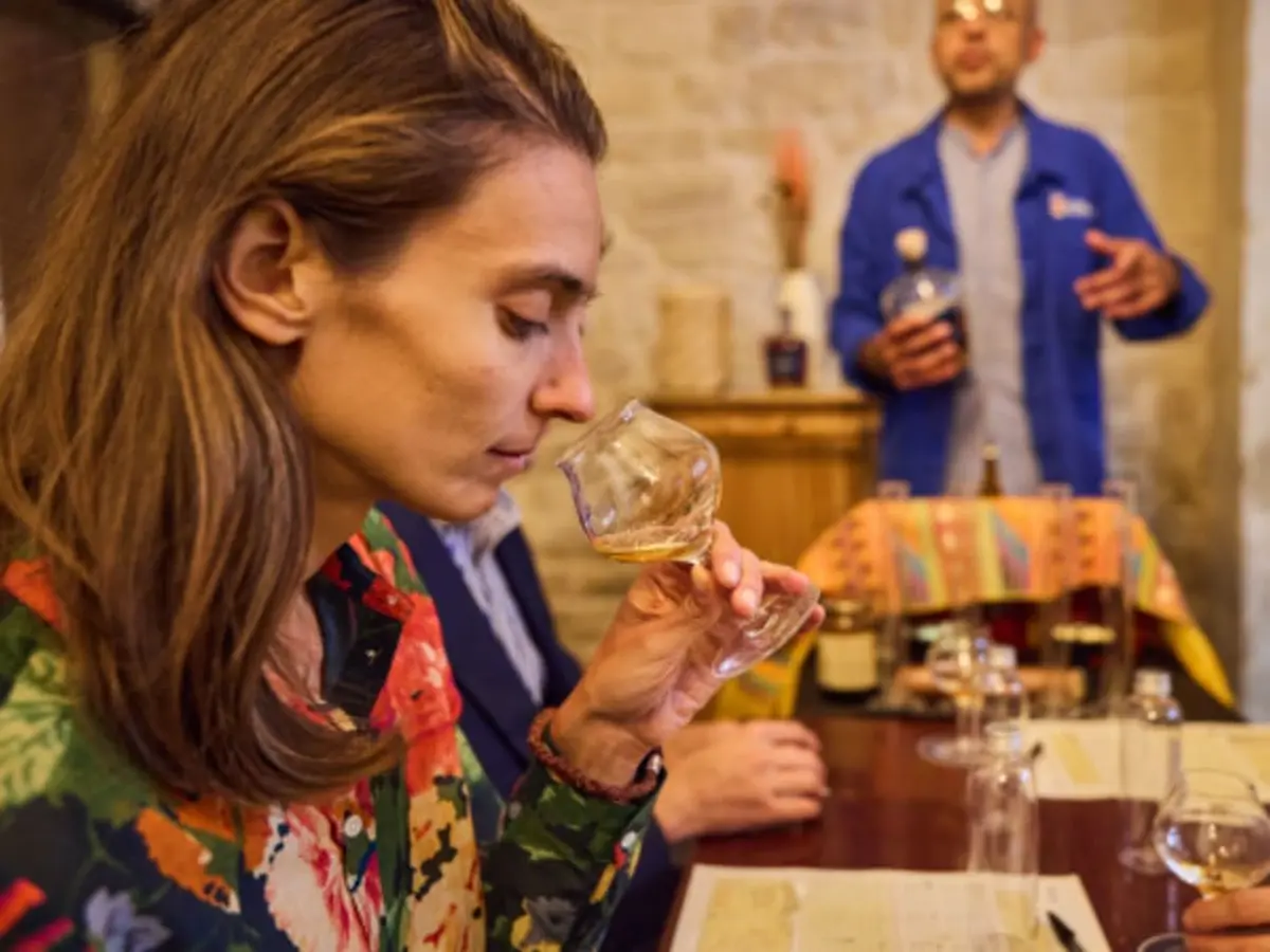 Atelier assemblage d'un rhum à Paris 11ème