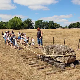 Atelier Bâtisseurs de mégalithes en famille - dès 8 ans