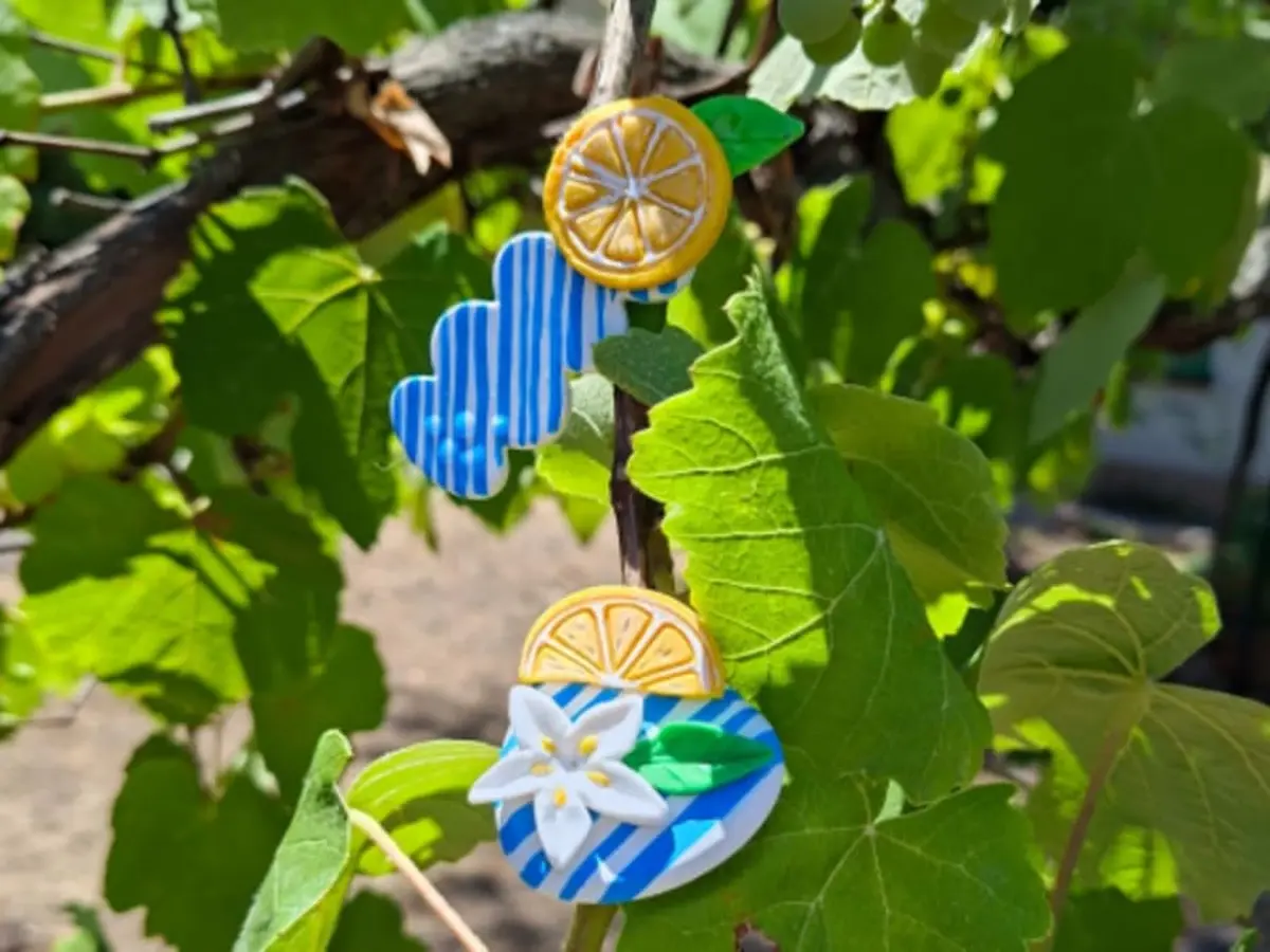 Atelier bijoux en aqua résine et pâte polymère à Peymeinade (06)