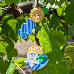 Atelier bijoux en aqua résine et pâte polymère à Peymeinade (06)