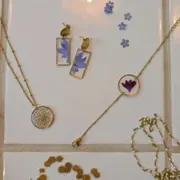 Atelier bijoux en résine fleuri à Nantes (44)
