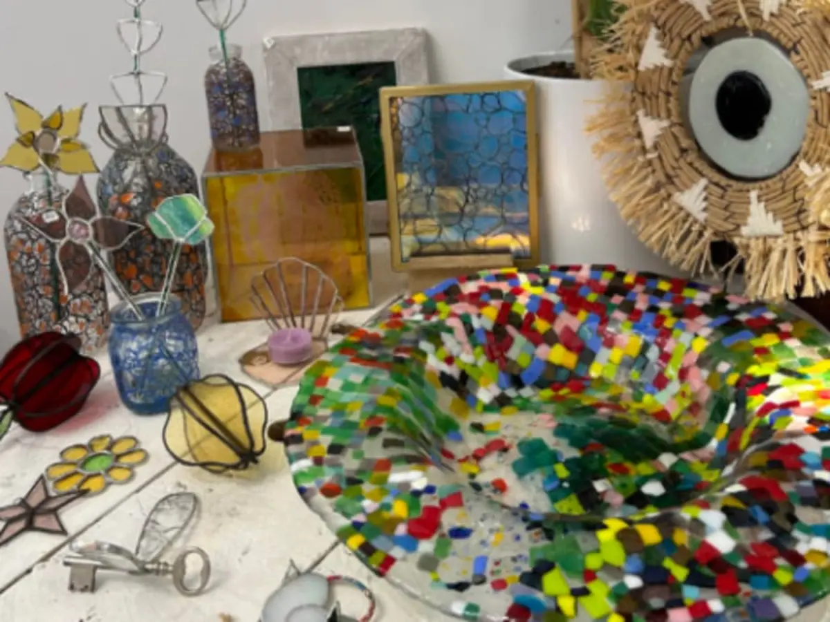 Atelier  bijoux et décorations en verre Tiffany à Houilles (78)