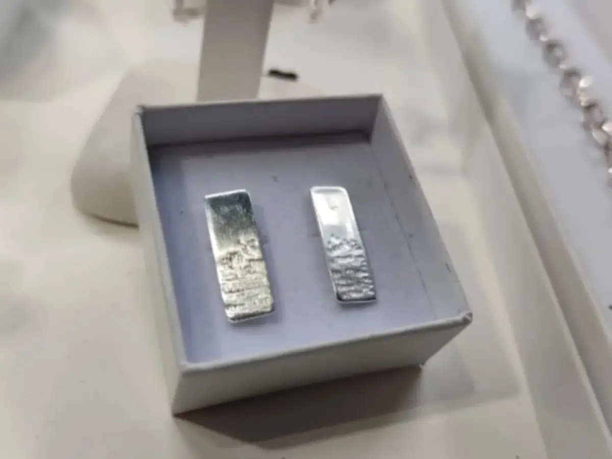 Atelier boucles d'oreilles martelées à Revel (31)