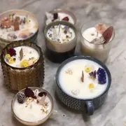 Atelier bougie fleurie et parfumée à Paris 10ème