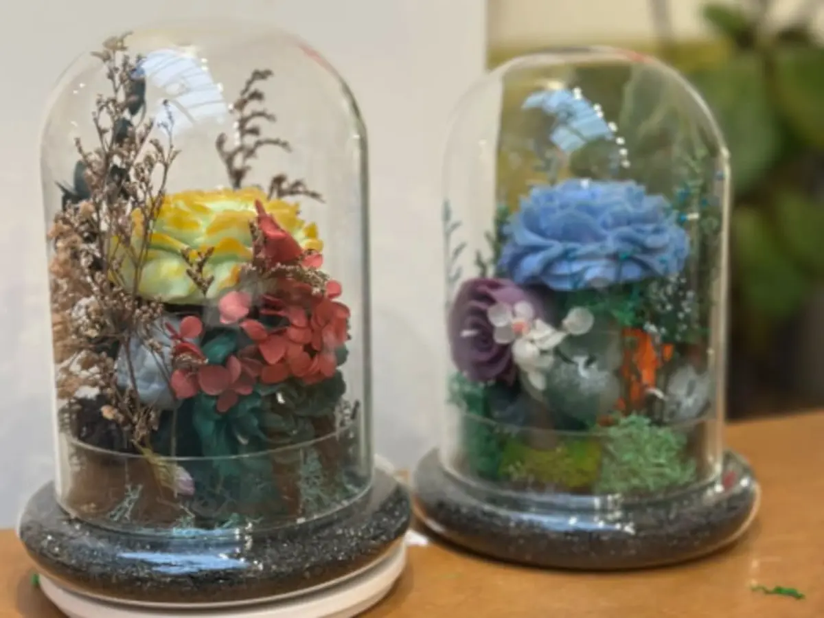 Atelier bougie fleurs sous cloche à Lagny-sur-Marne (77)