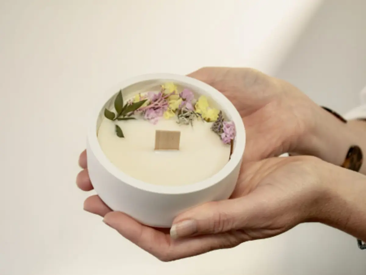 Atelier bougie naturelle et fleurie à Lyon (69)