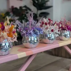 Atelier boules disco en fleurs séchées à Nantes (44)