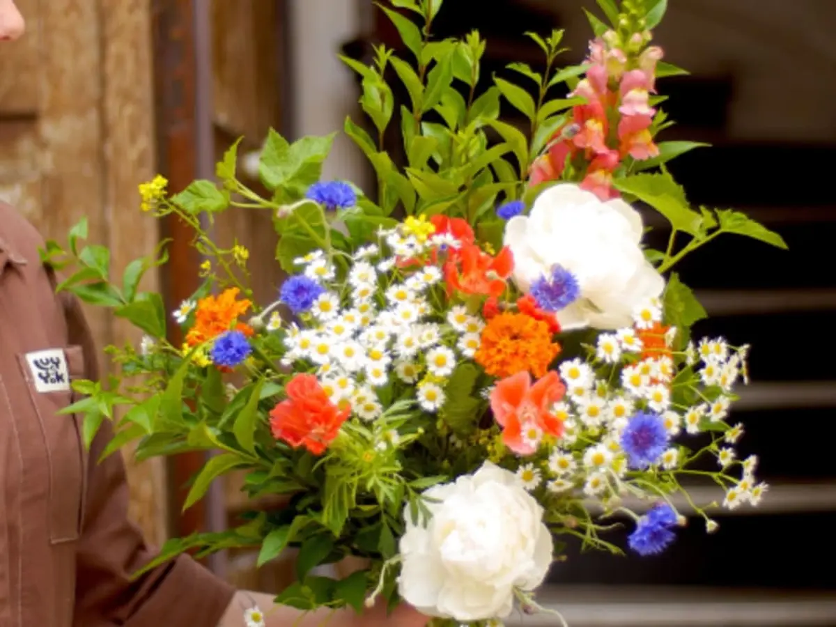 Atelier bouquet de fleurs fraîches à Paris 19ème