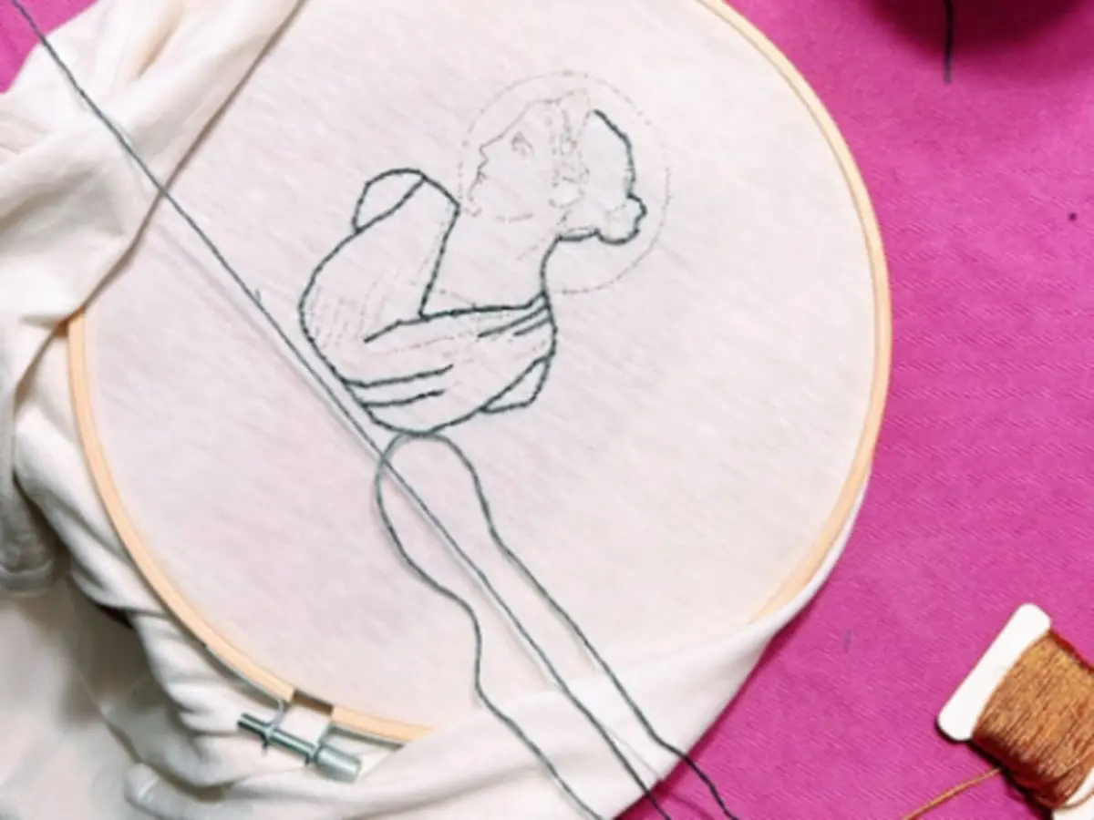 Atelier broderie traditionnelle sur T-shirt à Lyon 2ème