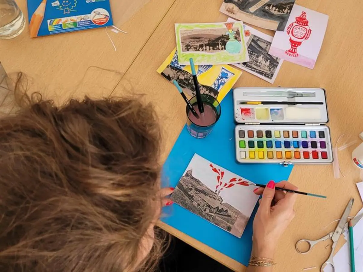 Atelier carte postale & Goûter coloré
