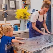 Atelier céramique parent/enfant à Lyon 4ème